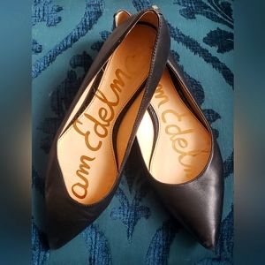 Sam Edelman Pointed Toe Flats Smooth Black Leather women's sz 7.5